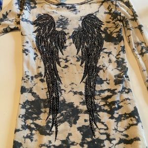Long sleeve tee